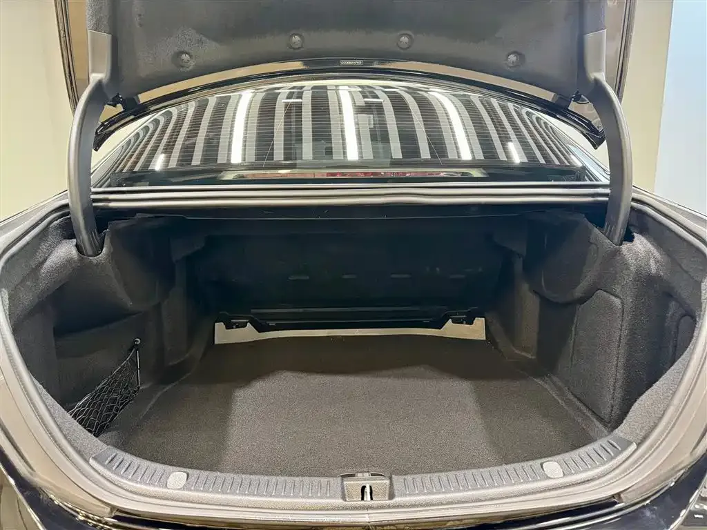 Mercedes-Benz E-Class 2022 из CN, фото 10