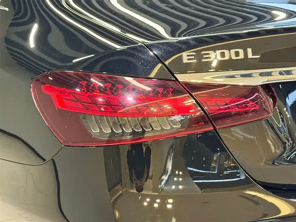 Mercedes-Benz E-Class 2022 из CN, фото 7