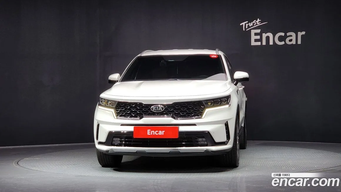 Kia Sorento — фото 3