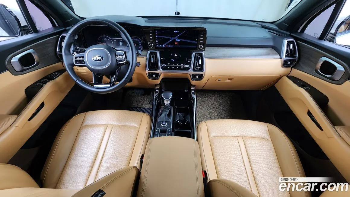 Kia Sorento — фото 7
