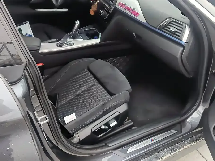 BMW 4 Series 2021 из CN, фото 8