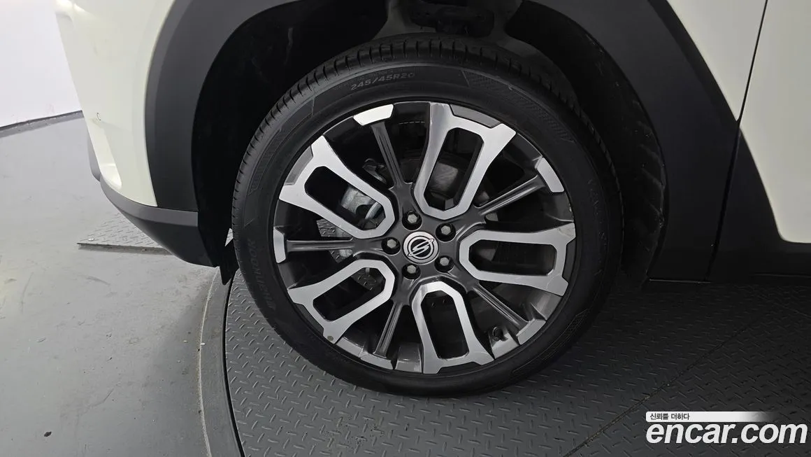 KG Mobility (Ssangyong) Torres 2023 из KR, фото 5