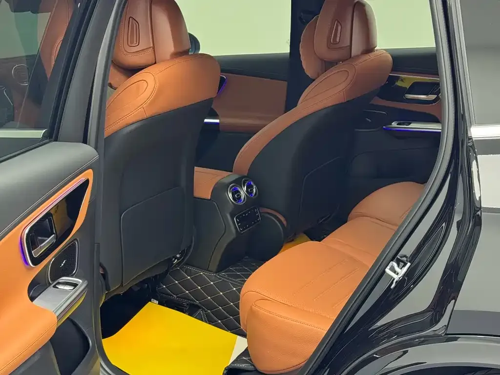 Mercedes-Benz GLC 2024 из CN, фото 9