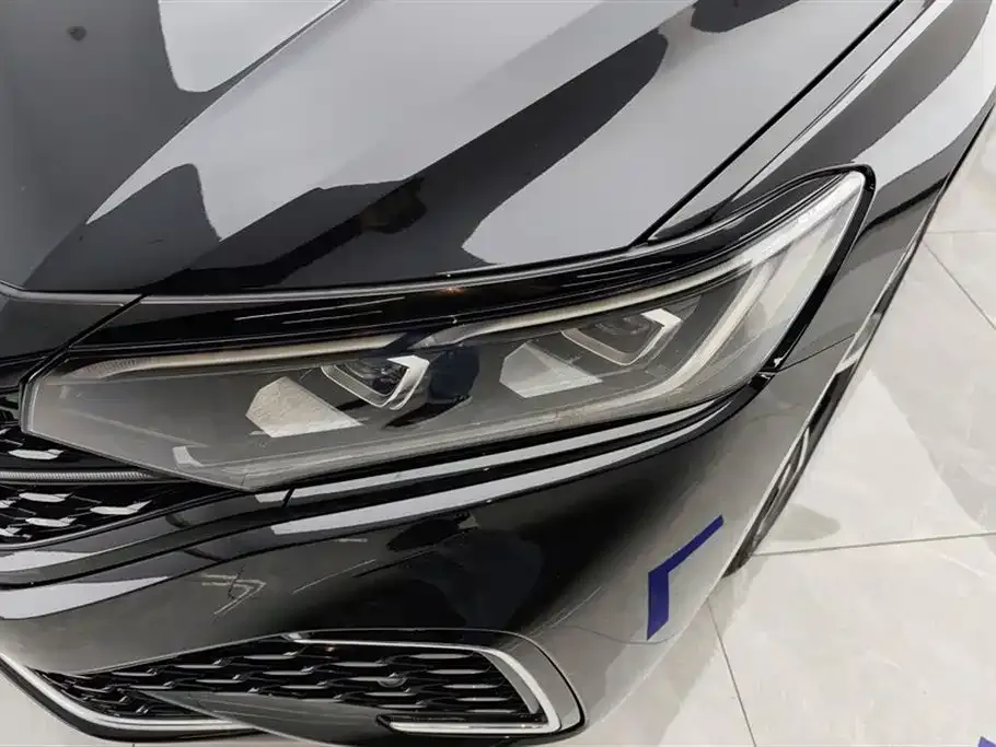 Volkswagen Passat — фото 5