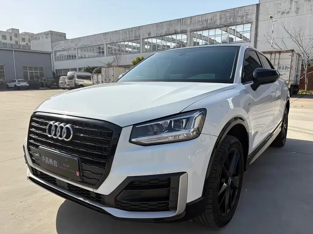 Audi Q2L 2021 из CN, фото 1