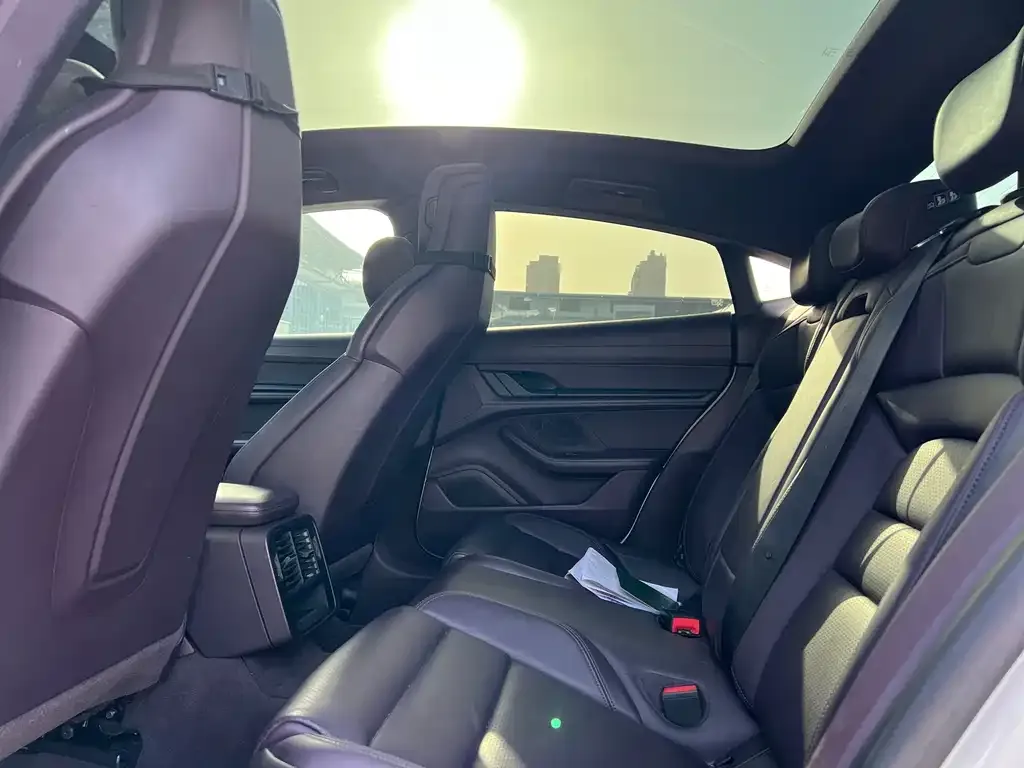 Porsche Taycan 2021 из CN, фото 9