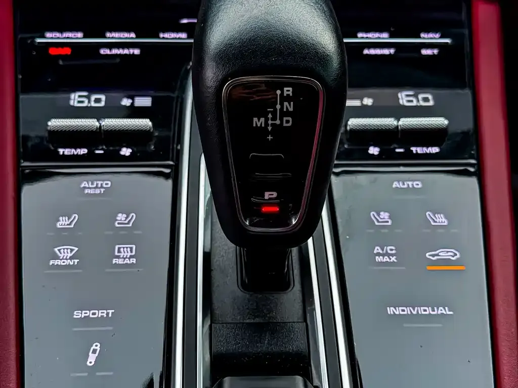 Porsche Cayenne 2023 из CN, фото 7