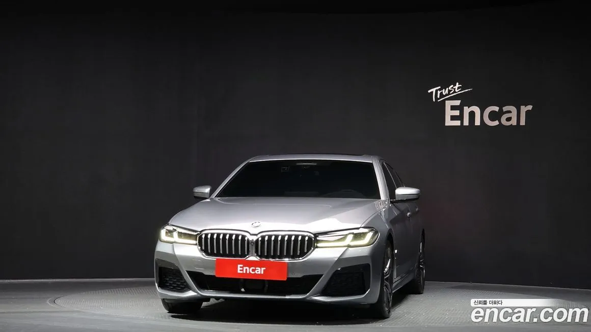 BMW 5-Series 2023 из KR, фото 3
