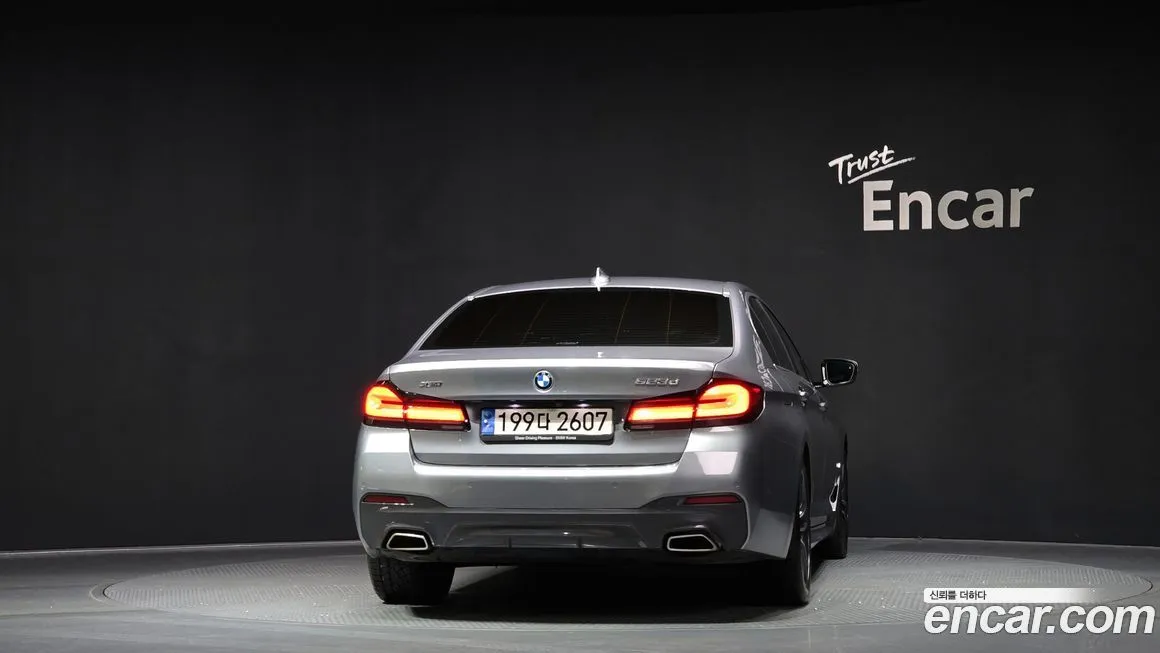 BMW 5-Series 2023 из KR, фото 4