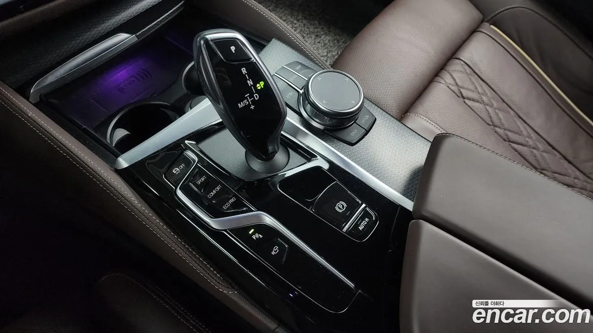BMW 5-Series 2023 из KR, фото 9