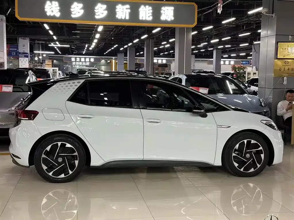 Volkswagen ID.3 2023 из CN, фото 4