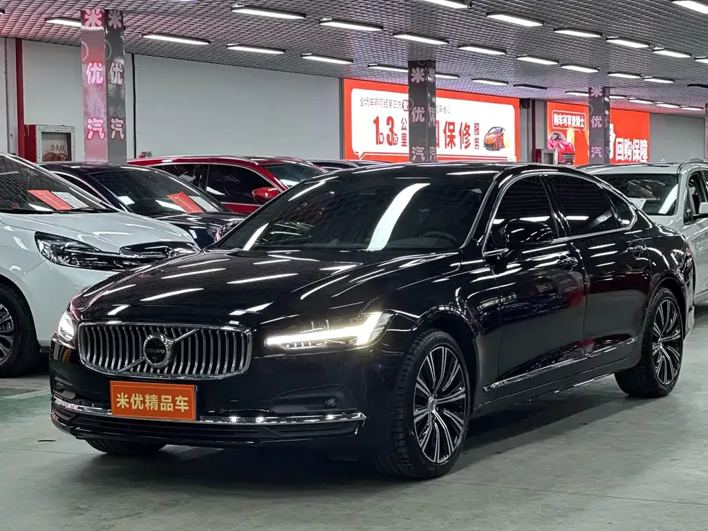 Volvo S90 2025 из CN, фото 1