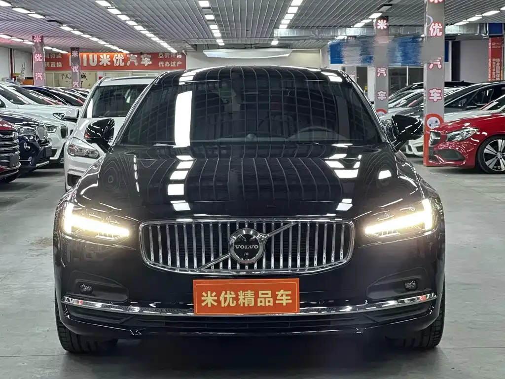 Volvo S90 2025 из CN, фото 2