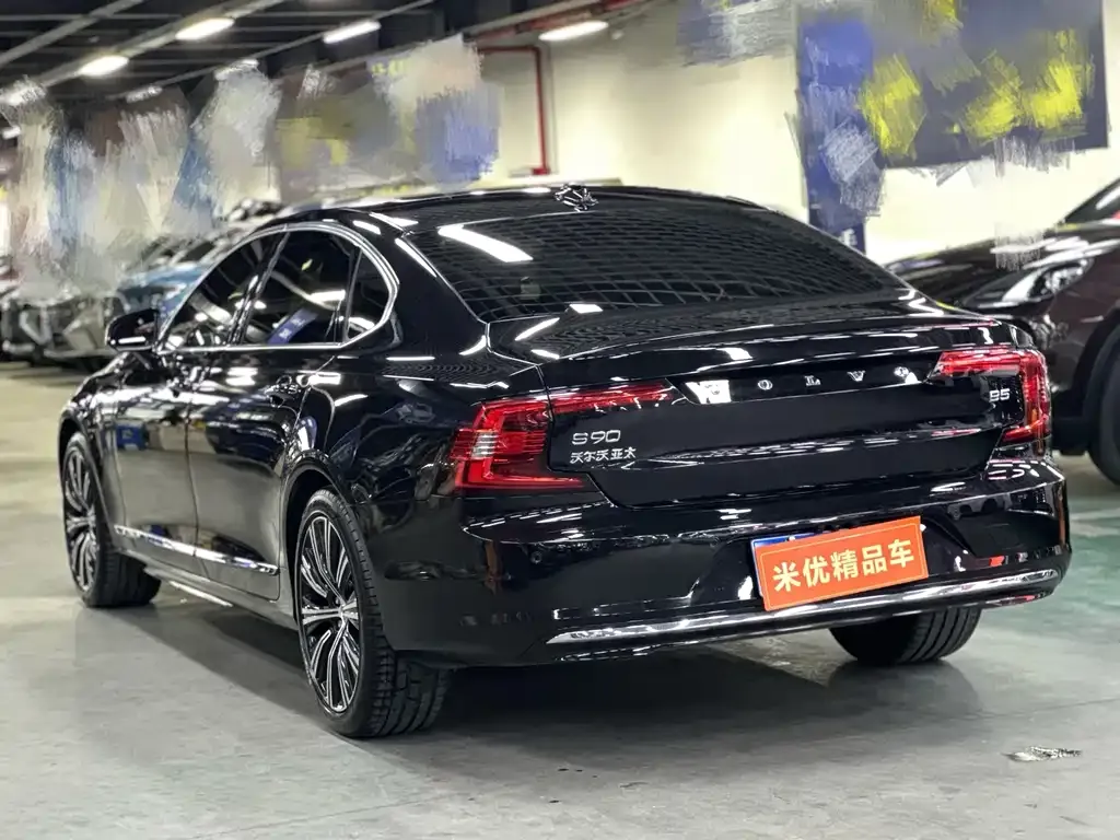Volvo S90 2025 из CN, фото 6