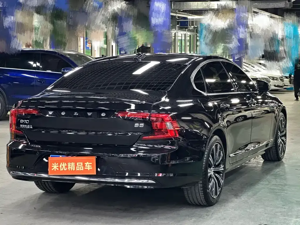 Volvo S90 2025 из CN, фото 7