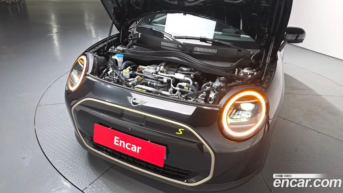 Mini Cooper 2024 из KR, фото 6