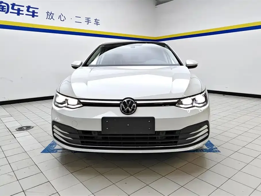 Volkswagen Golf 2022 из CN, фото 2