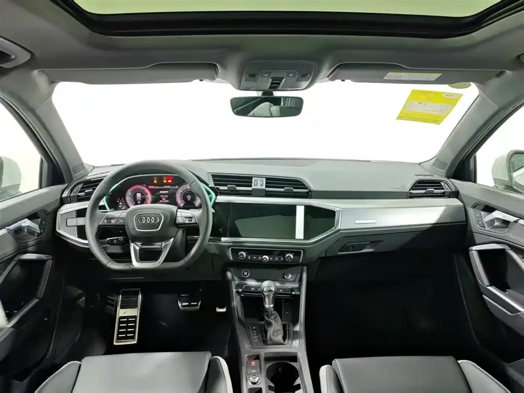 Audi Q3 2025 из CN, фото 10