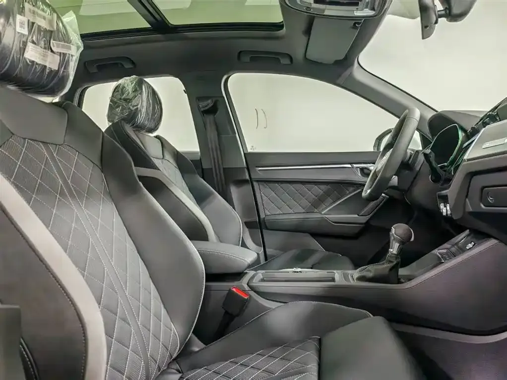 Audi Q3 2025 из CN, фото 8