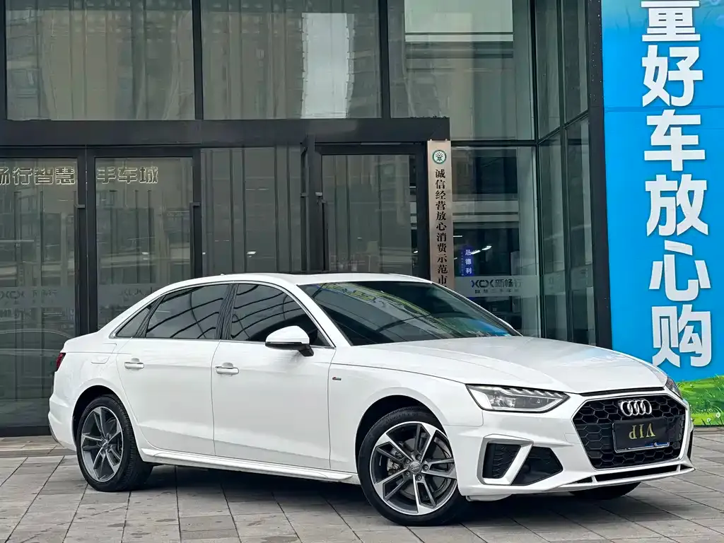 Audi A4L — фото 3