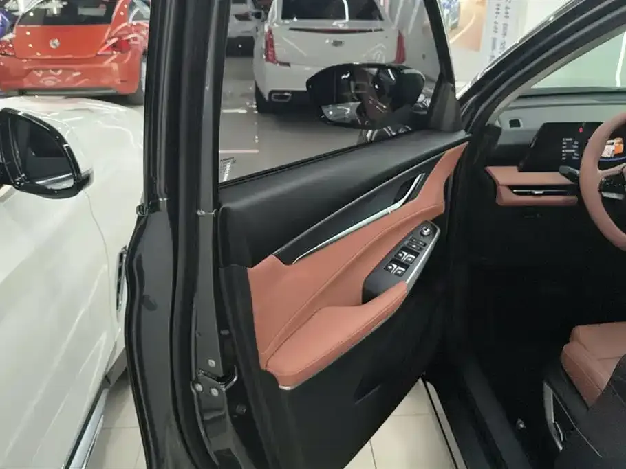 Changan CS75PLUS 2023 из CN, фото 7