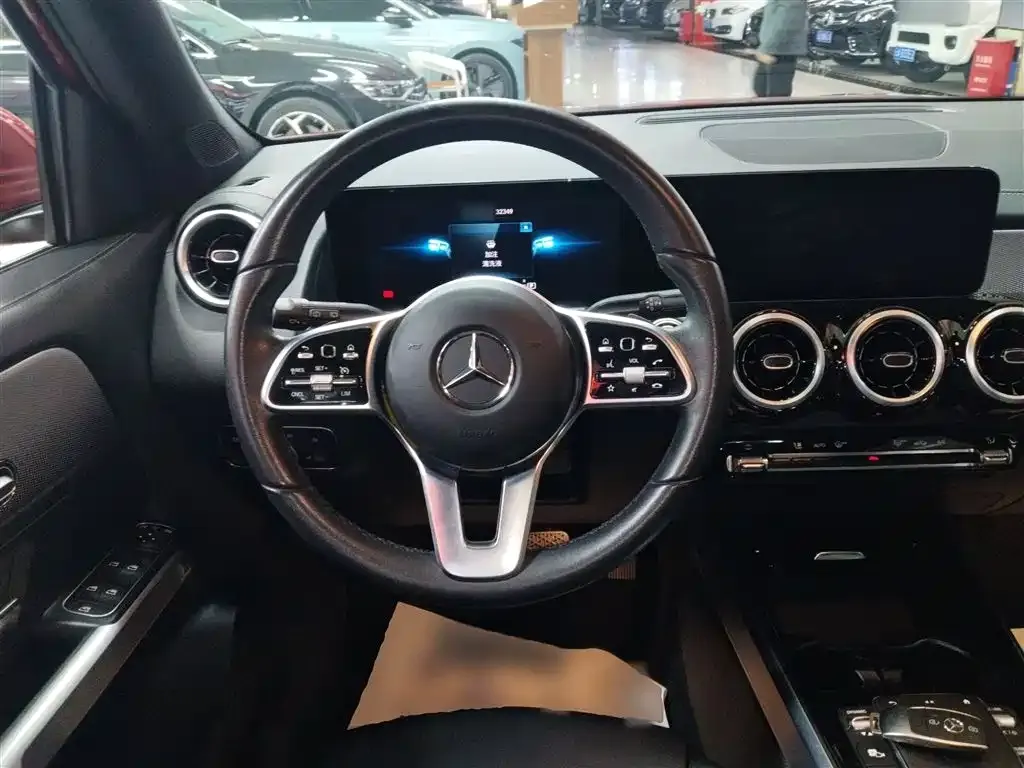 Mercedes-Benz GLB 2023 из CN, фото 9