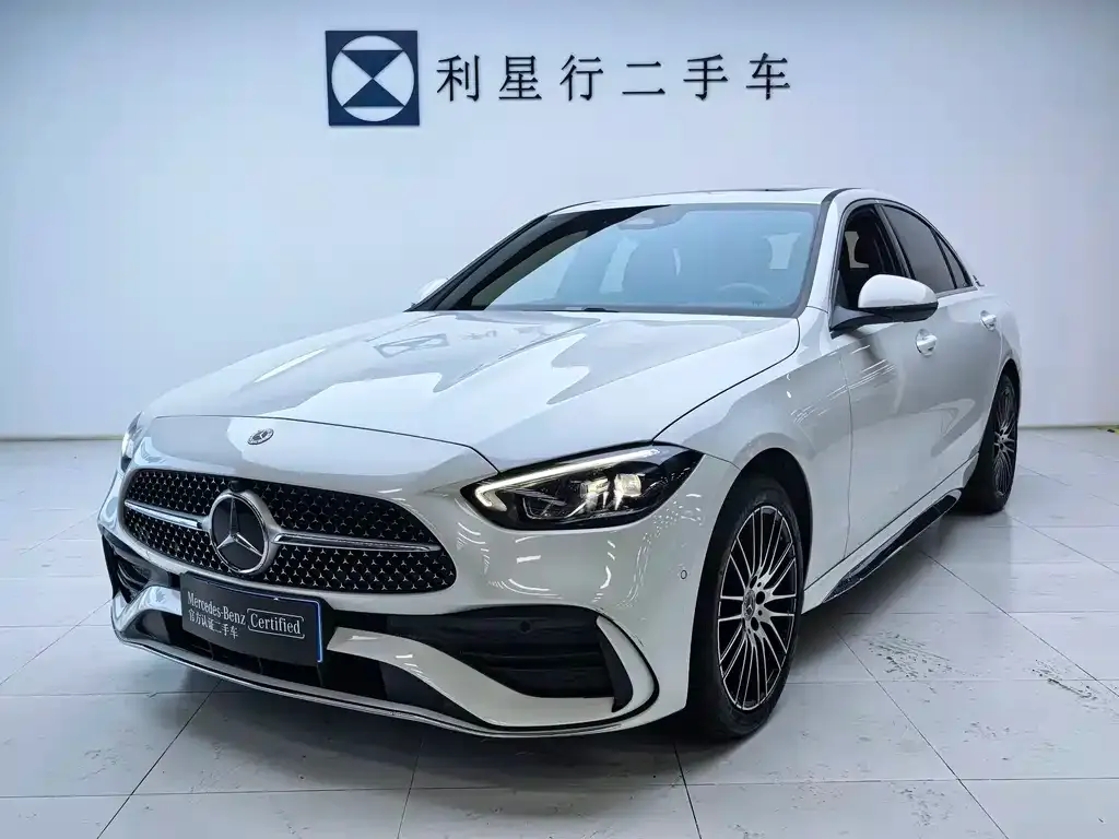 Mercedes-Benz C-Class — фото 1