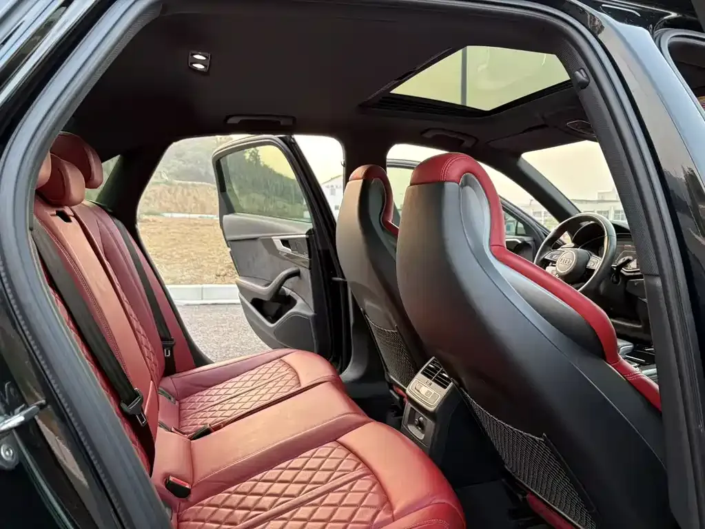 Audi S4 2021 из CN, фото 10