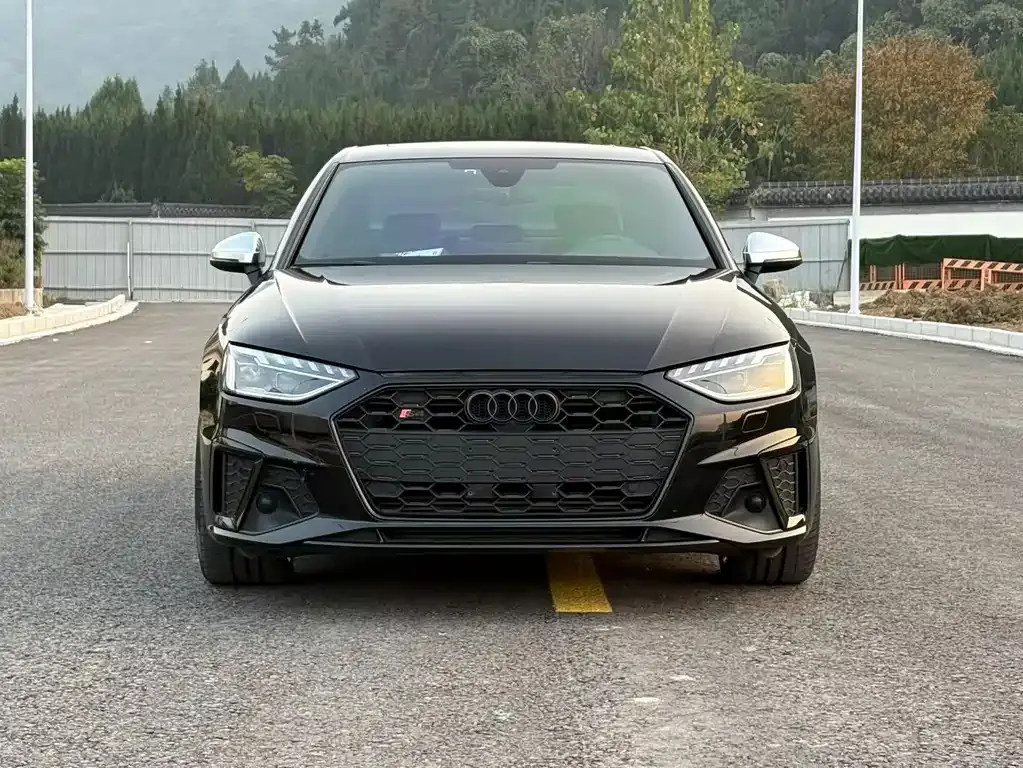 Audi S4 2021 из CN, фото 2