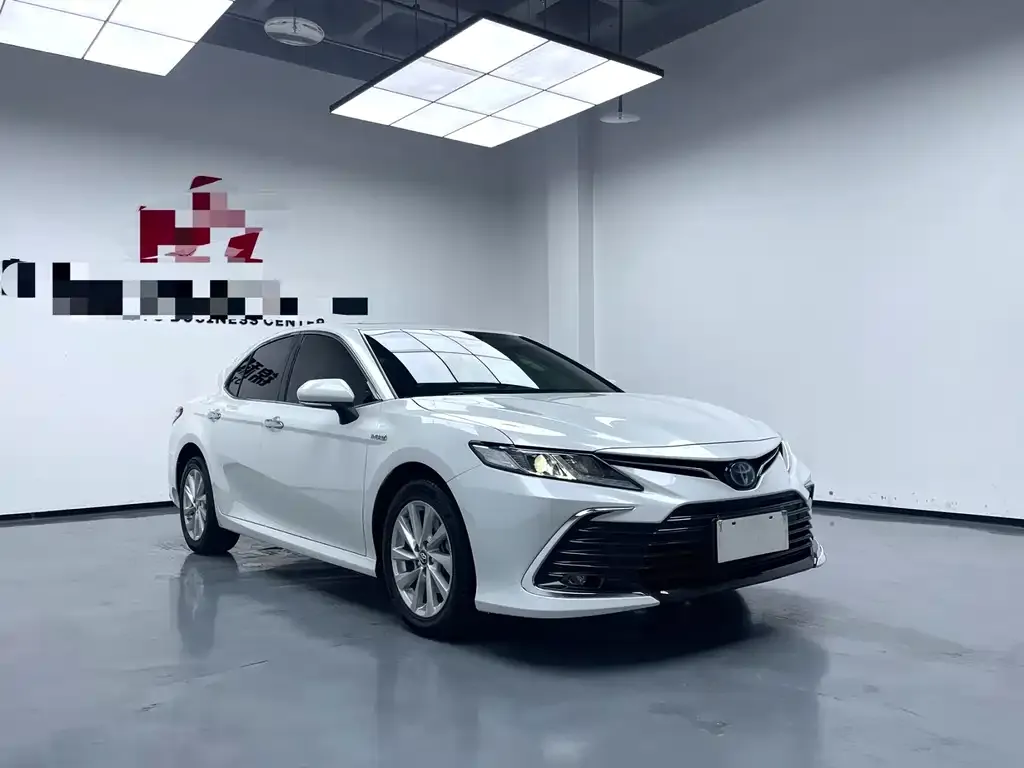 Toyota Camry 2021 из CN, фото 3