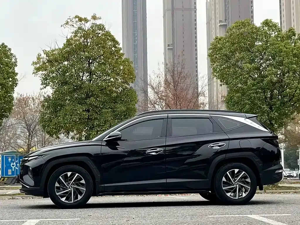 Hyundai Tucson — фото 7