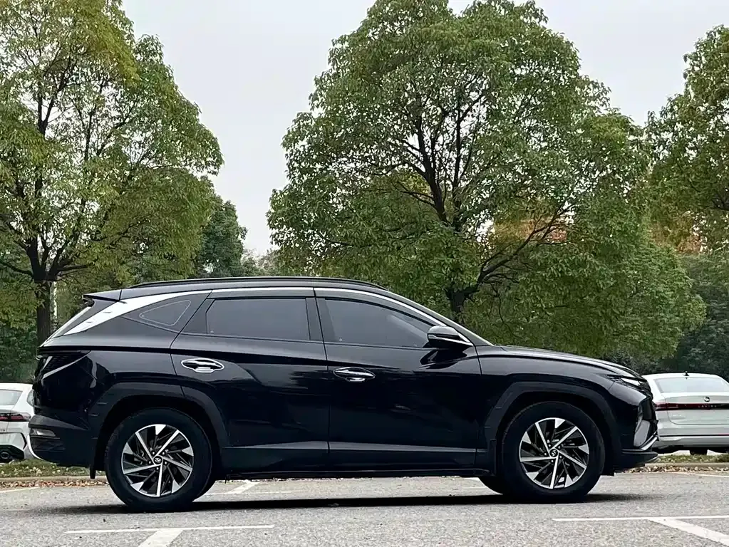 Hyundai Tucson — фото 8