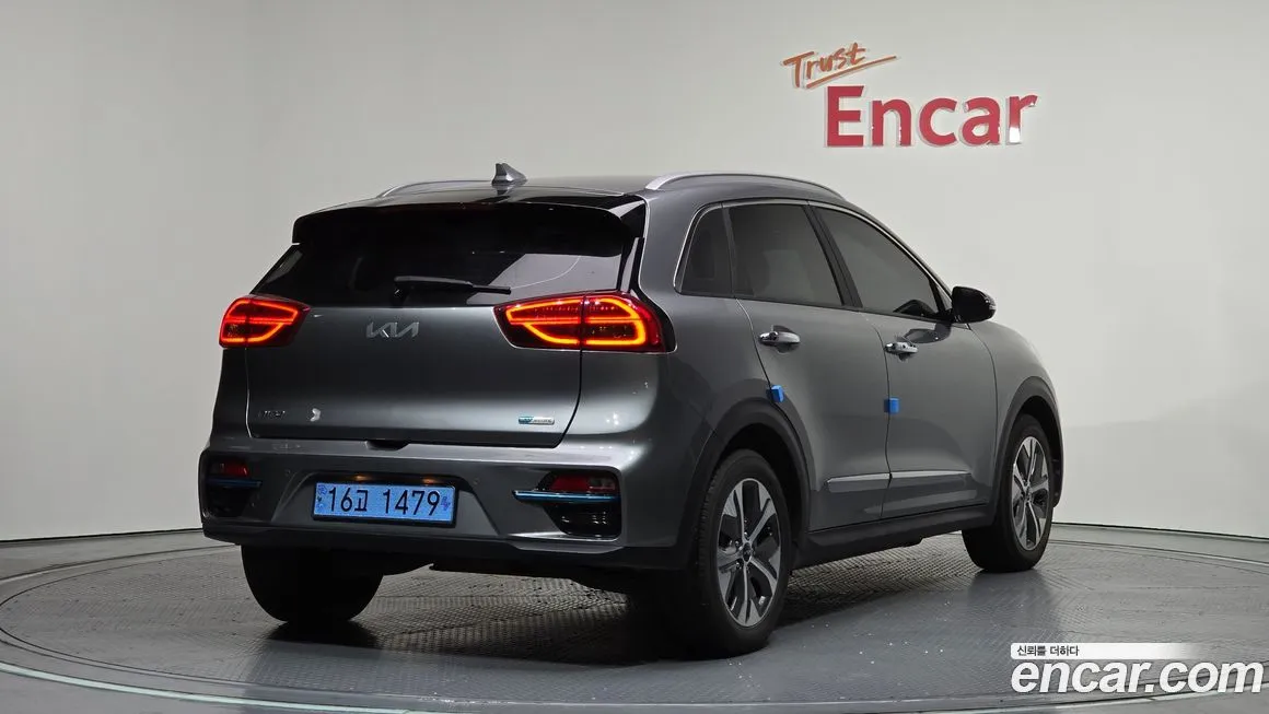Kia Niro — фото 2