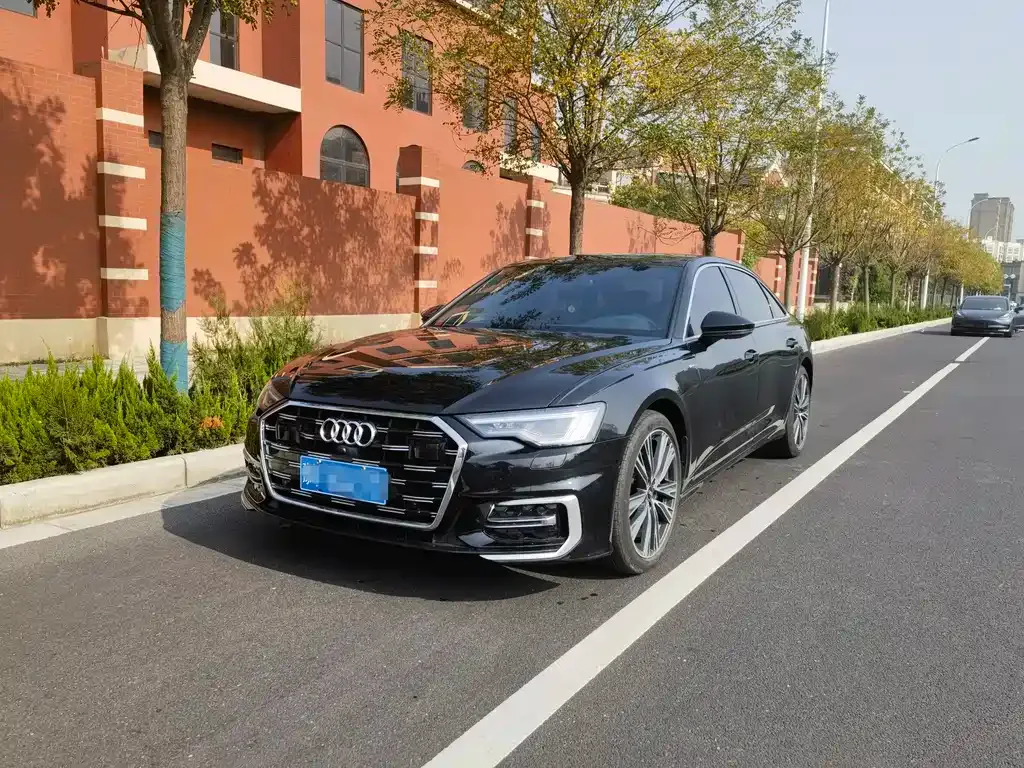 Audi A6L 2023 из CN, фото 1