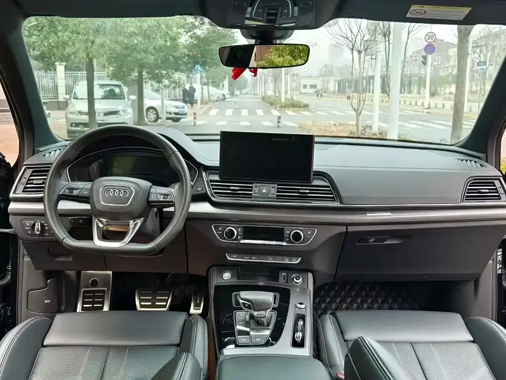 Audi Q5L 2024 из CN, фото 7
