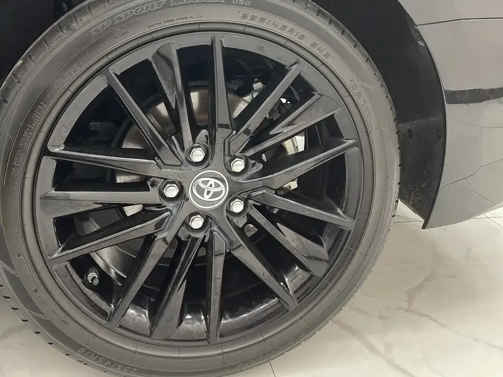 Toyota Camry 2023 из CN, фото 10