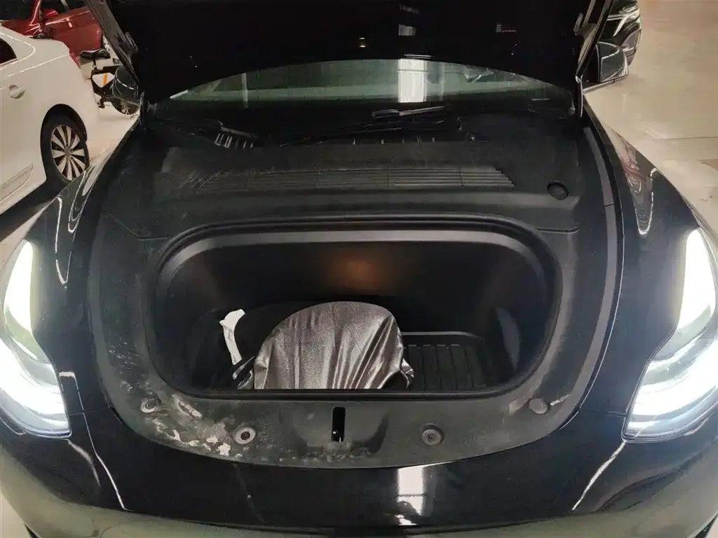 Tesla Model Y 2022 из CN, фото 10