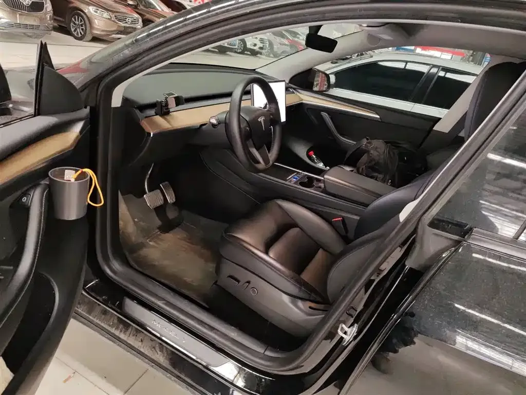 Tesla Model Y 2022 из CN, фото 7