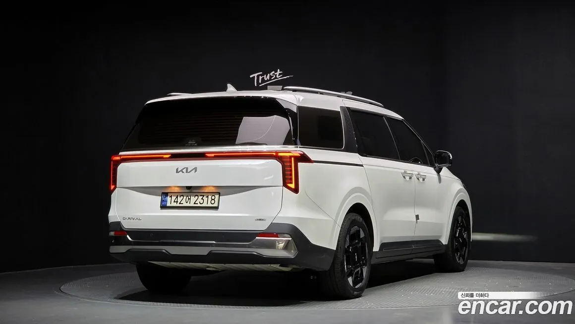 Kia Carnival 2024 из KR, фото 2