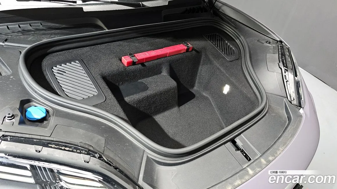 Porsche Macan 2025 из KR, фото 6