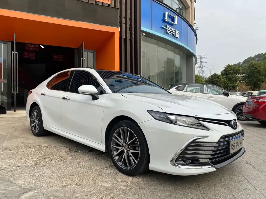 Toyota Camry 2021 из CN, фото 3