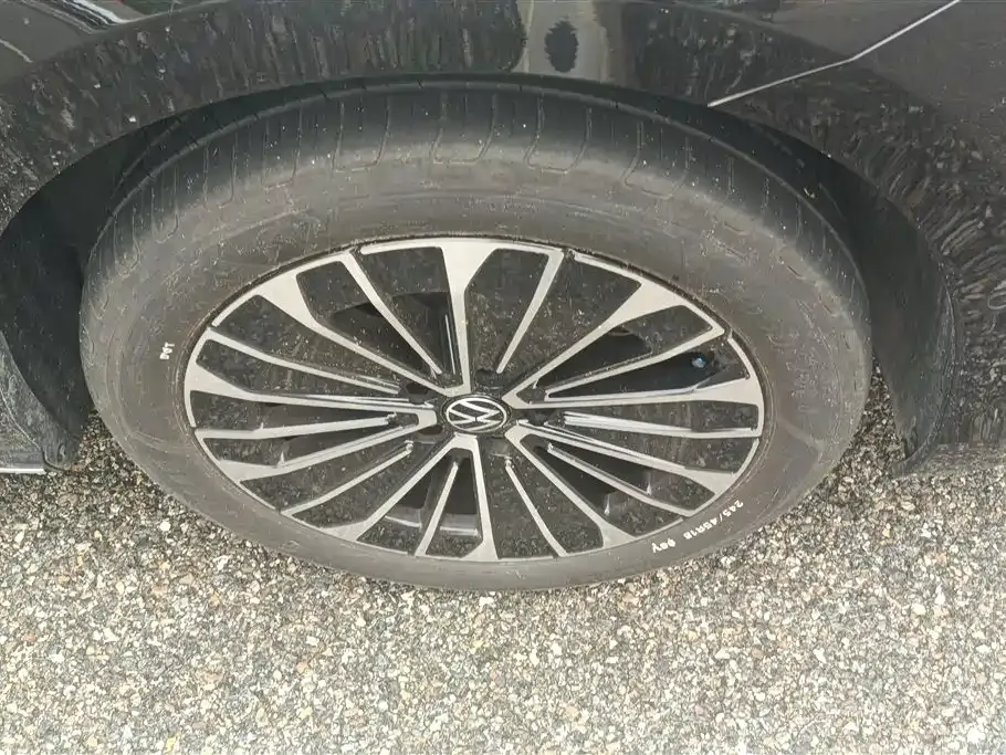 Volkswagen Magotan 2025 из CN, фото 6