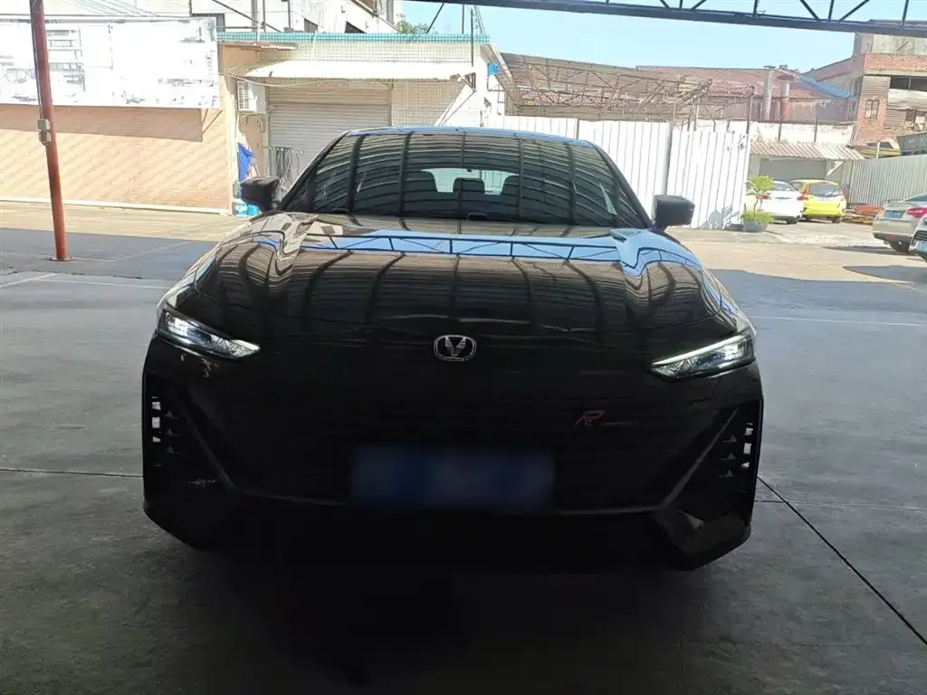 Changan UNI-V 2023 из CN, фото 3