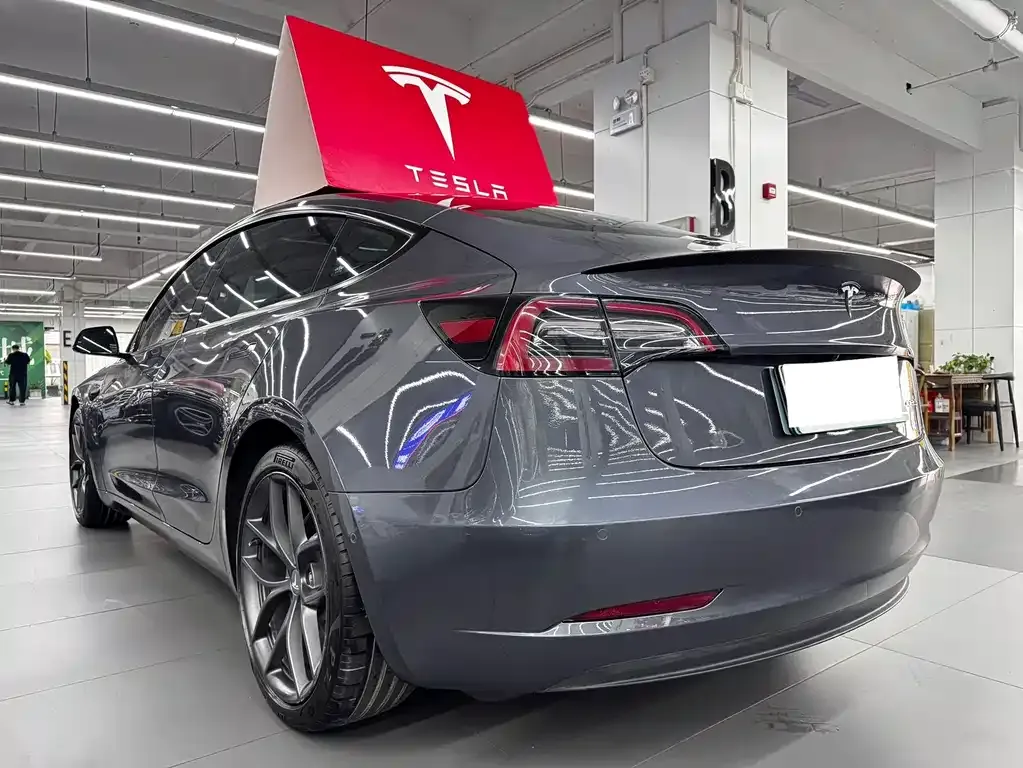 Tesla Model 3 2021 из CN, фото 10
