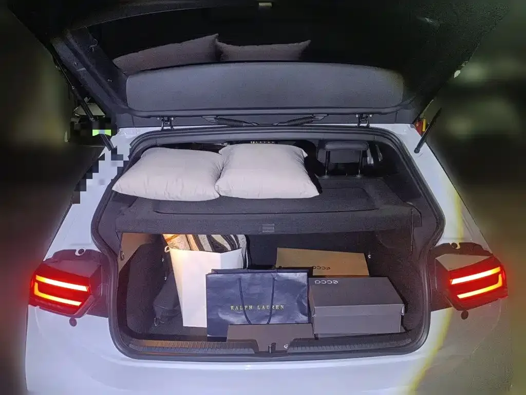 Volkswagen ID.3 2023 из CN, фото 10