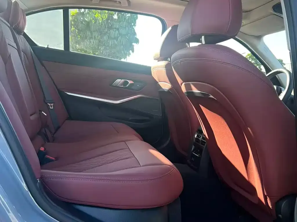 BMW 3 Series — фото 10