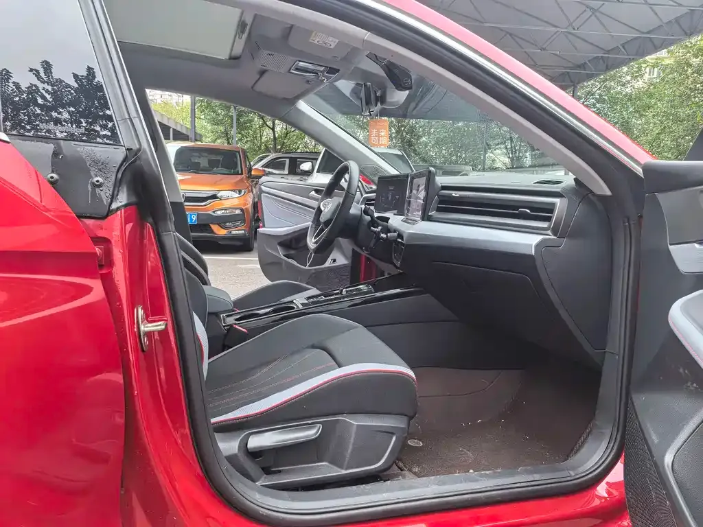Volkswagen Lamando 2025 из CN, фото 10