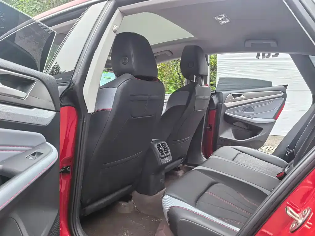 Volkswagen Lamando 2025 из CN, фото 8