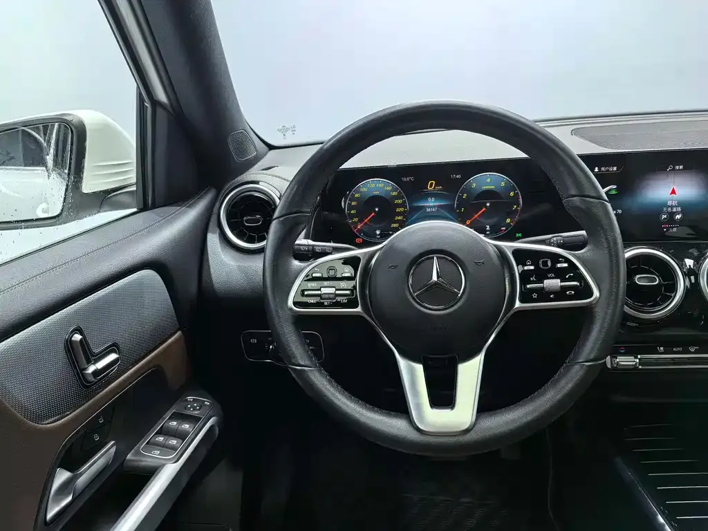 Mercedes-Benz GLB 2023 из CN, фото 10