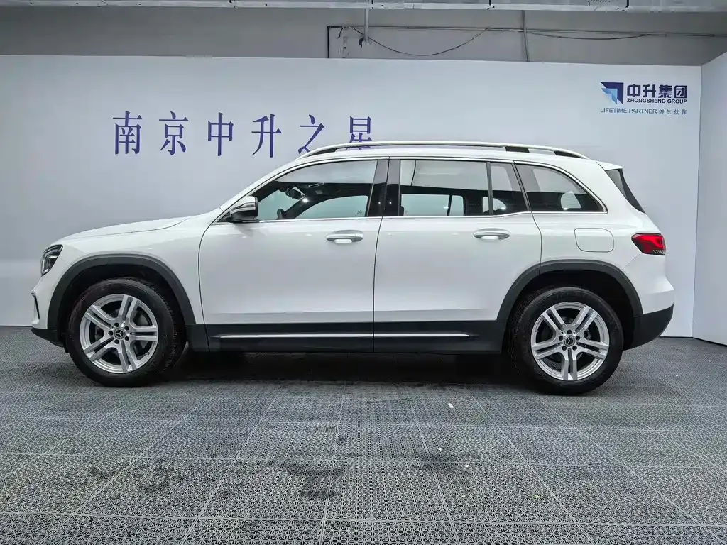 Mercedes-Benz GLB 2023 из CN, фото 9